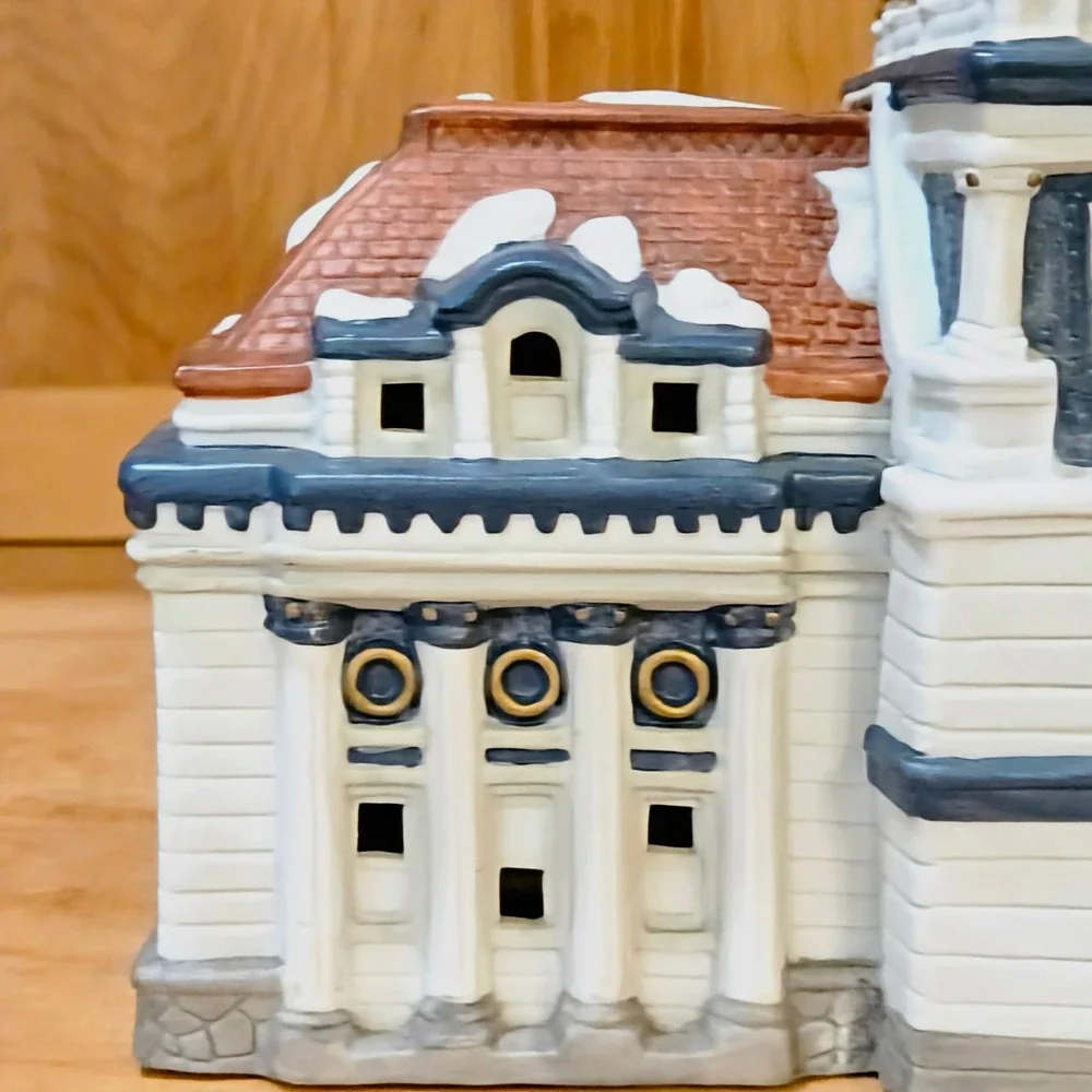 Mervyn's Village Square Museum Lighted New Cord Ltd Ed 1994 Christmas Box/Styro