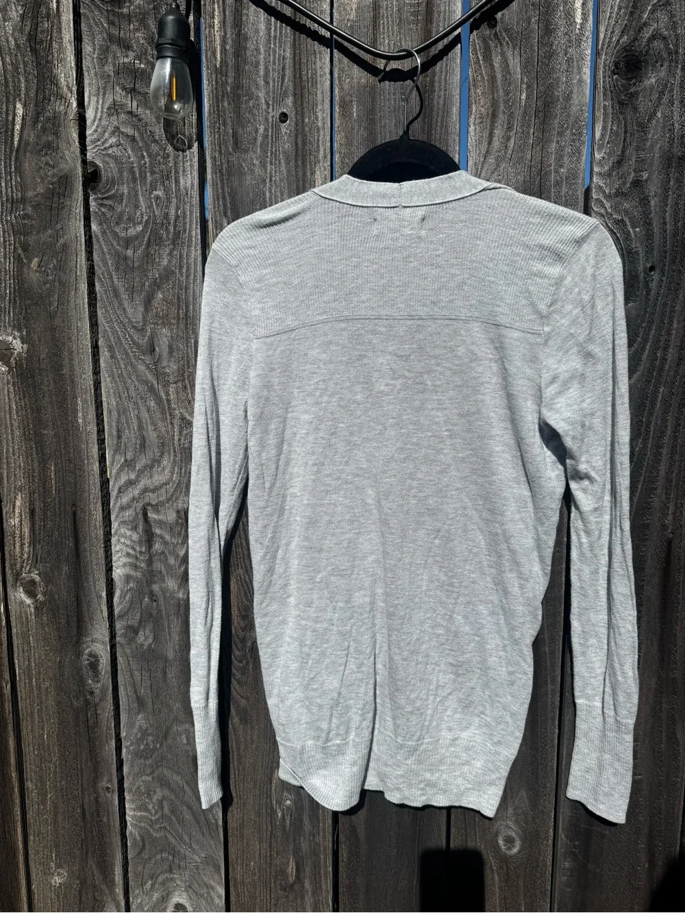 Hollister long button