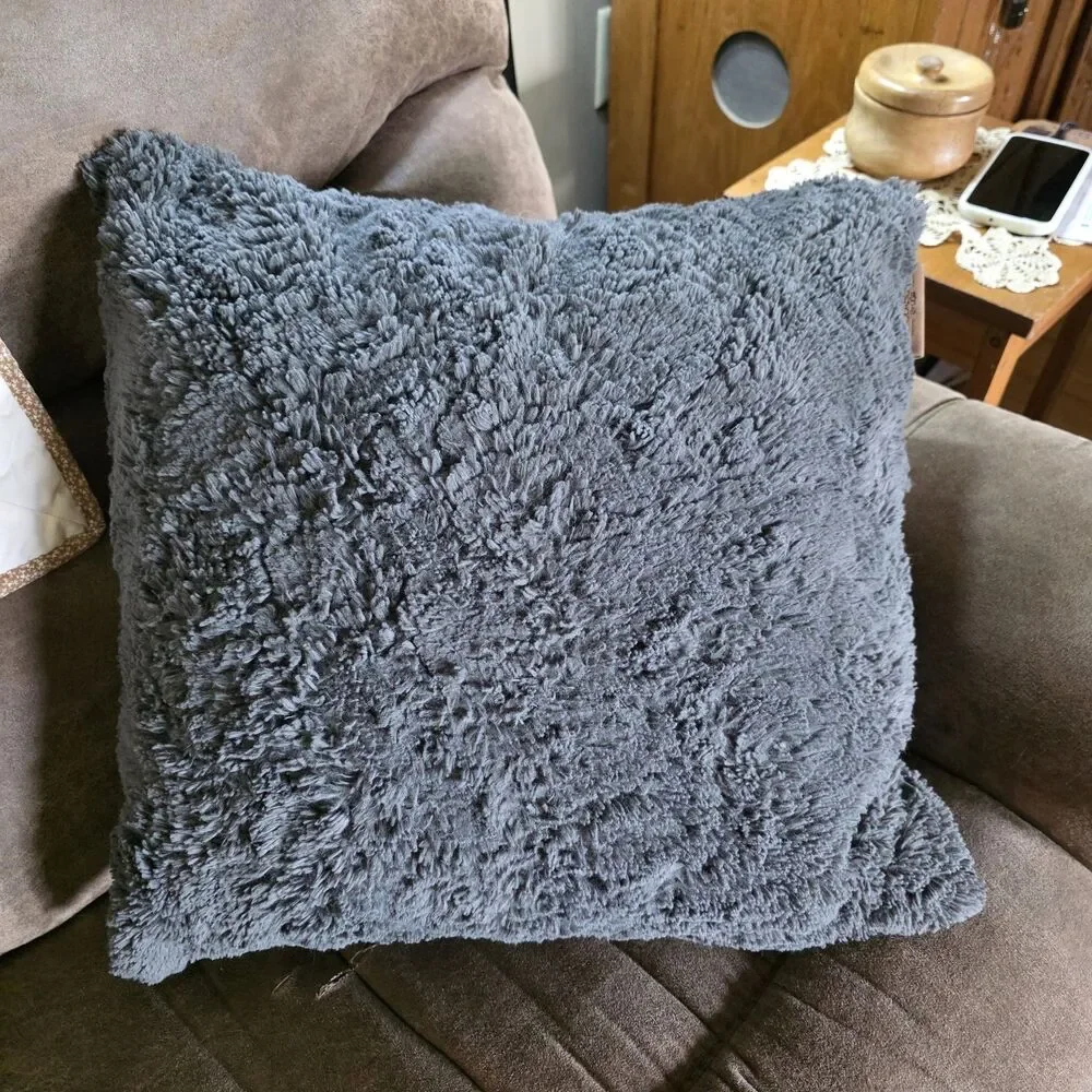 Koolaburra by UGG Gray Decorative Sculpted Faux Fur Pillow 20