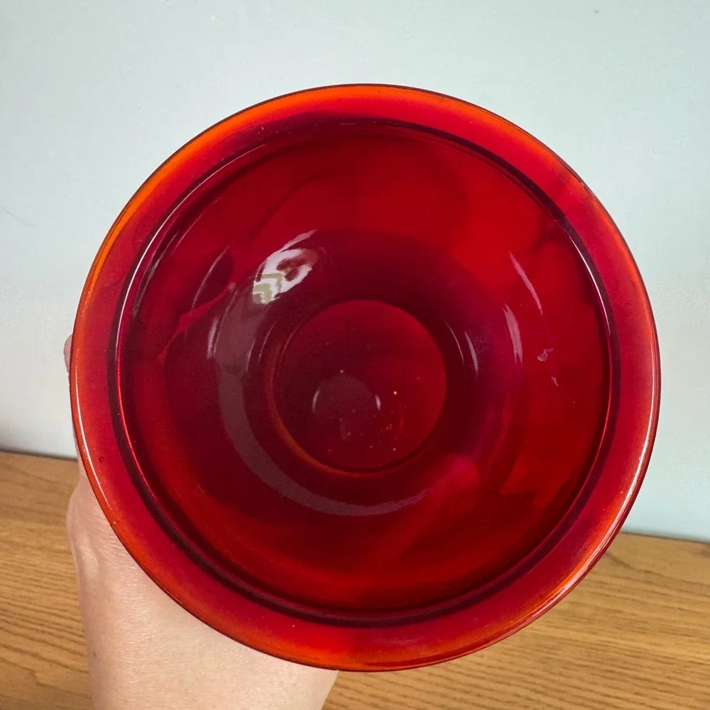 American Vintage inches tall