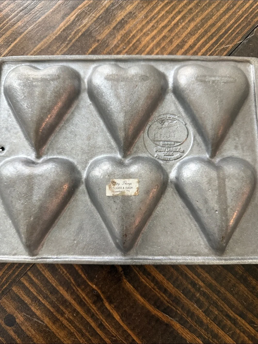 6-Cavity Heart-Shaped Cast Pewter Baking Pan — Silver