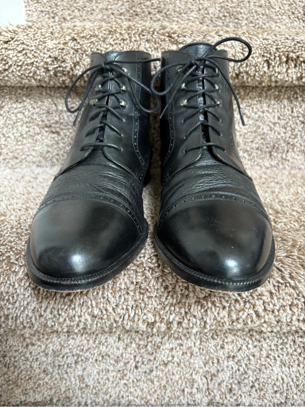 Mezlan rome men’s