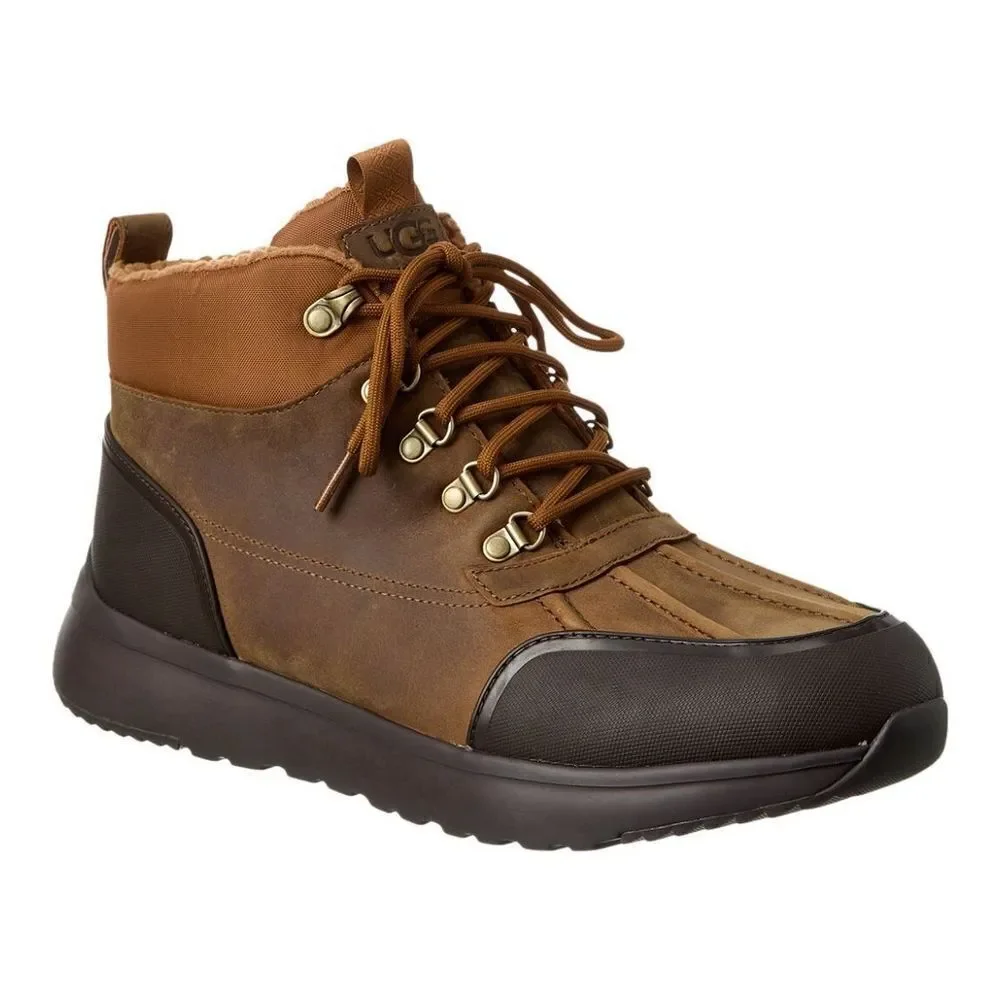 UGG Finnick Leather Boot in Chestnut NWOB Size 9