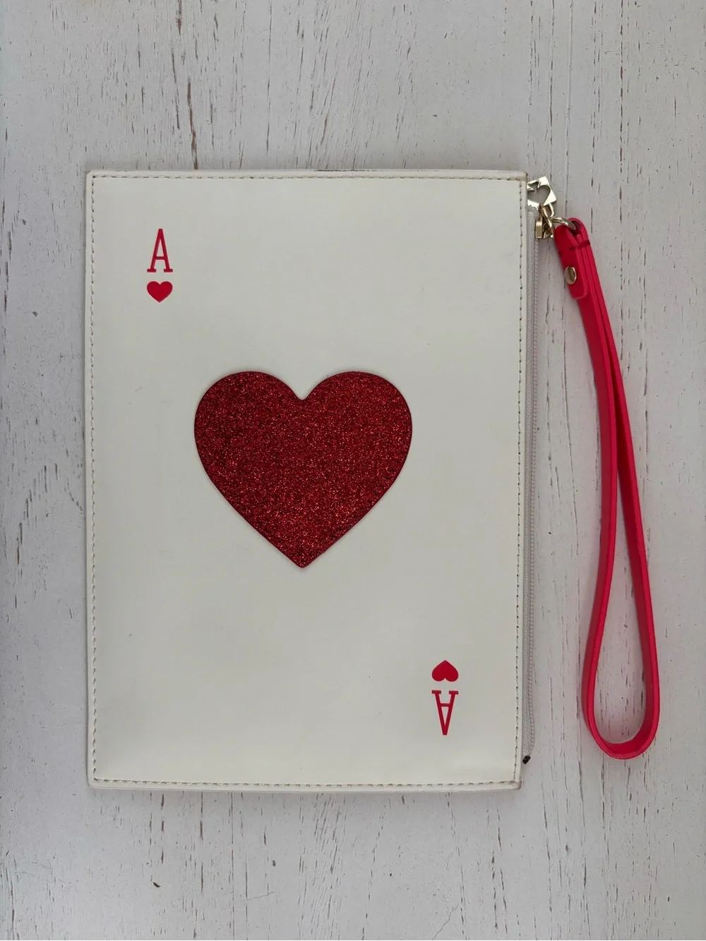 Kate Spade Ace of Hearts Wristlet Clutch White Red Glitter Card Zip Pouch Novelt