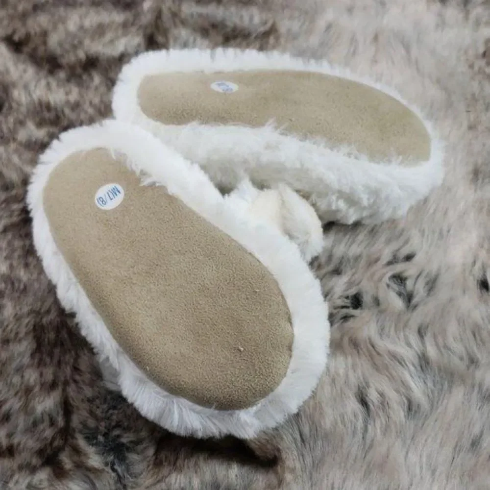 Love At First Sight Unicorn Girls‎ Slippers SZ 4-5T