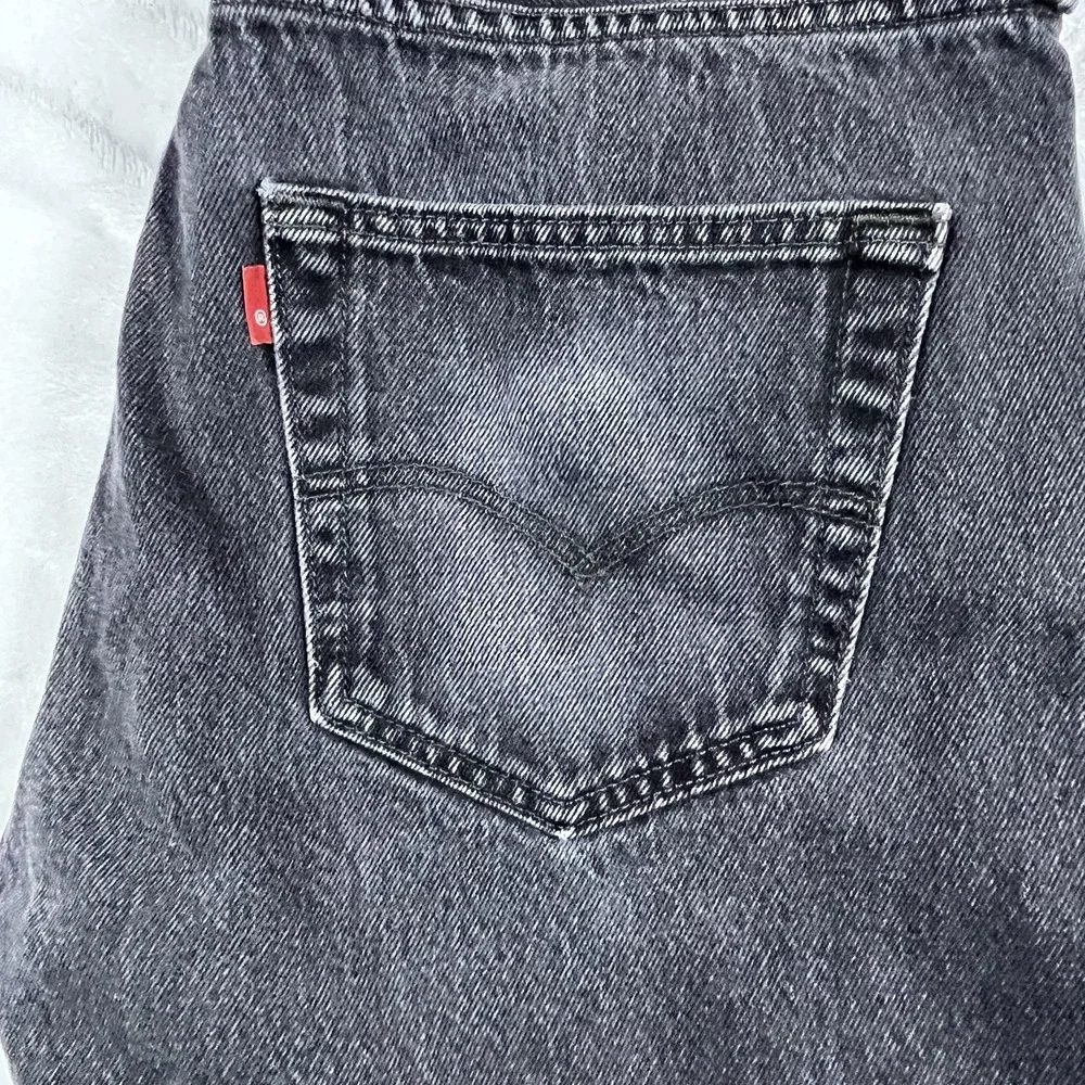Levi's 501 R Only Jeans 32x34 Black Faded Button Fly Original Fit Straight Denim