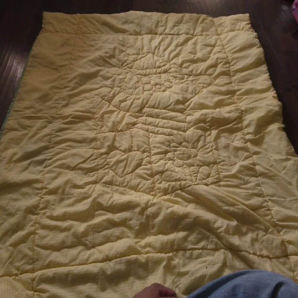 Handmade blanket has