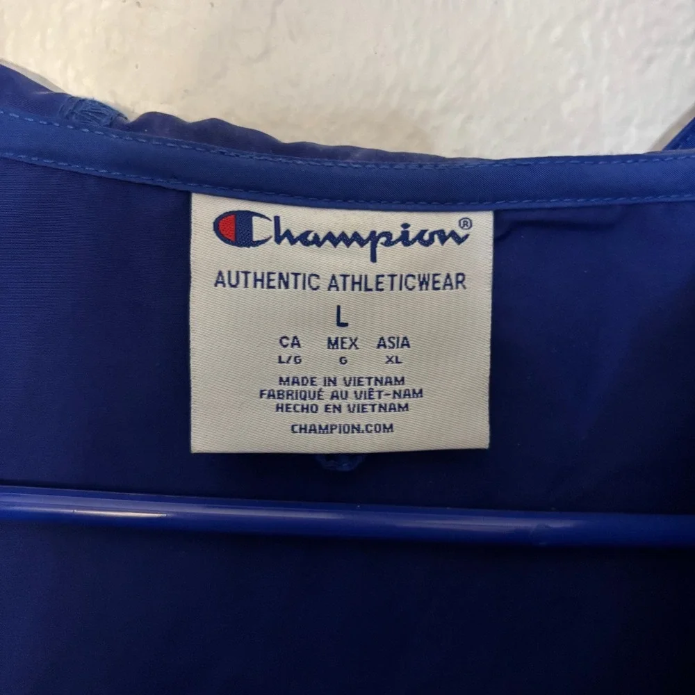 Champion customizable activewear