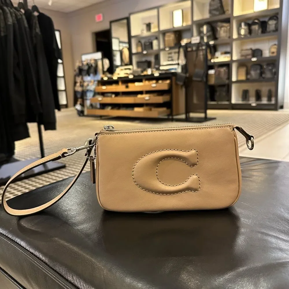 NWT‎ Coach Leather Nolita 19 bag