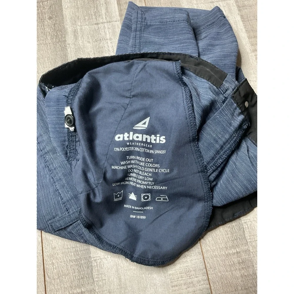 Atlantis Performance Weather Gear Hybrid Stretch Navy Blue Stripe Shorts Size 38