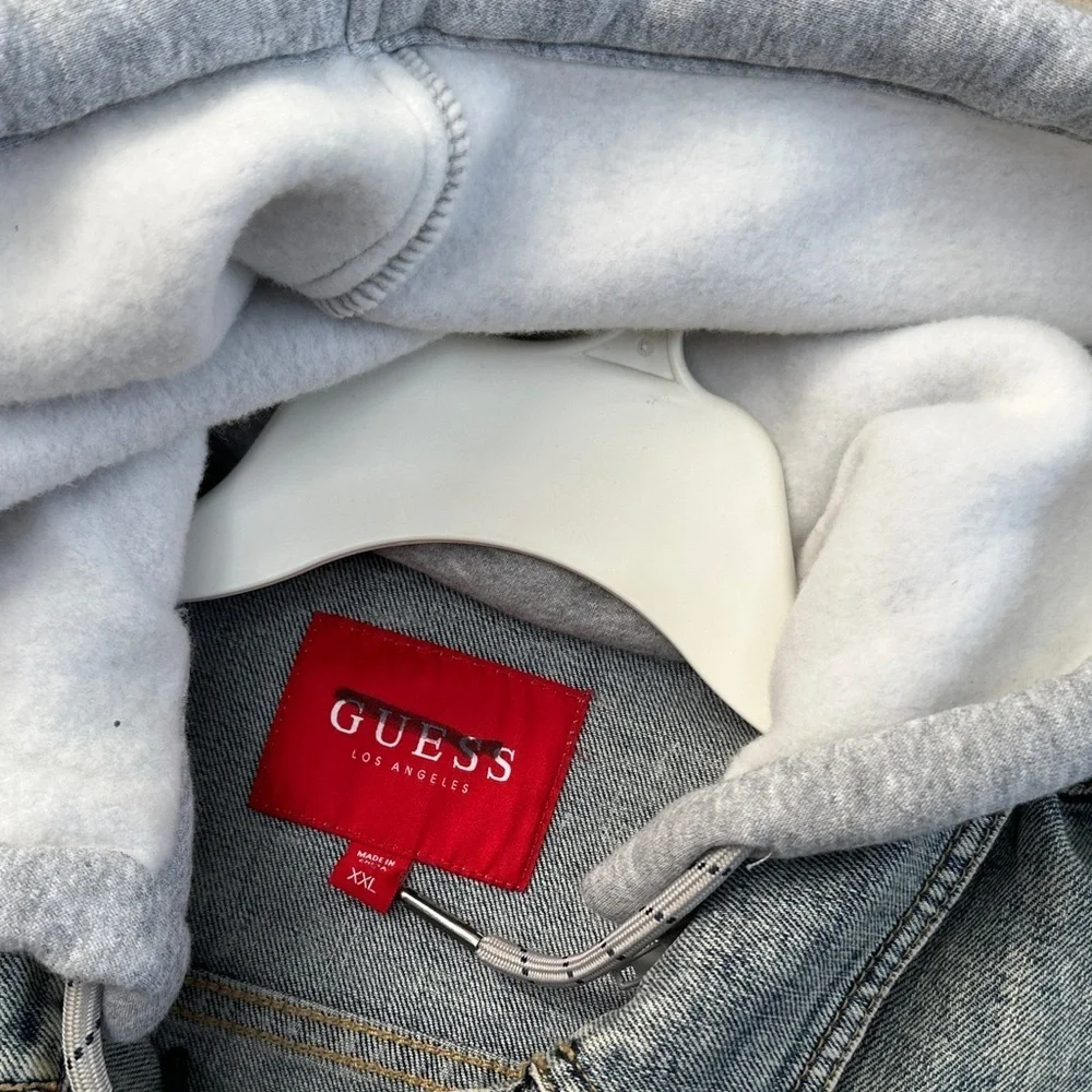 Guess trendy denim