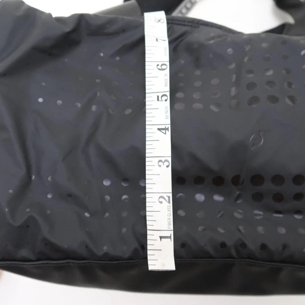 Peloton welcome pocket
