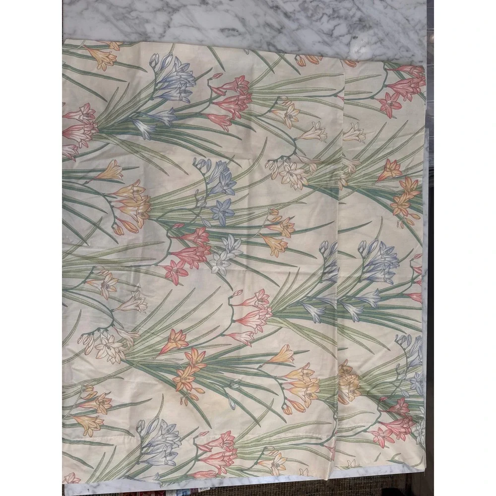 Vintage Wamsutta Ultracale Floral Pillowcase Set Standard Peach Blue Lilies 2pc
