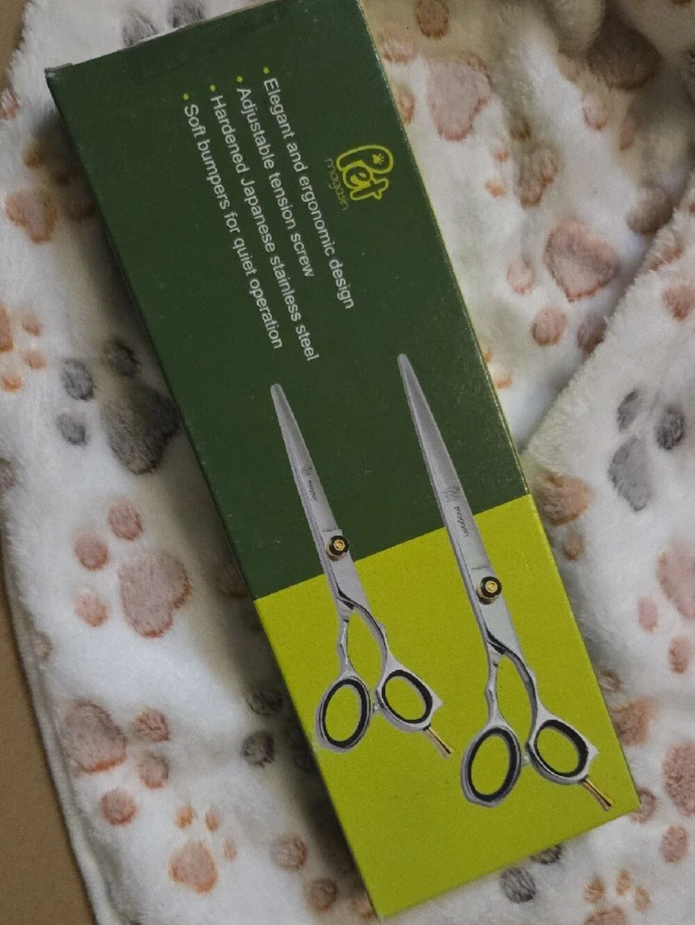 Grooming 2 PC Scissor Set Tool Kit - Green