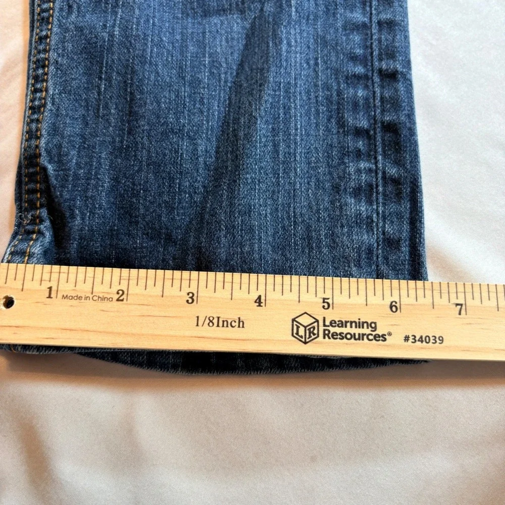 Levis levi 541