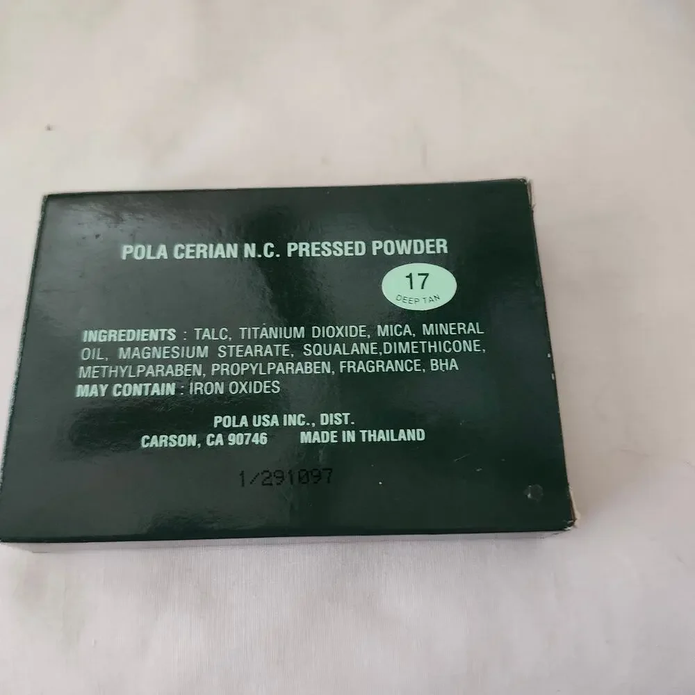 Pola pressed powder