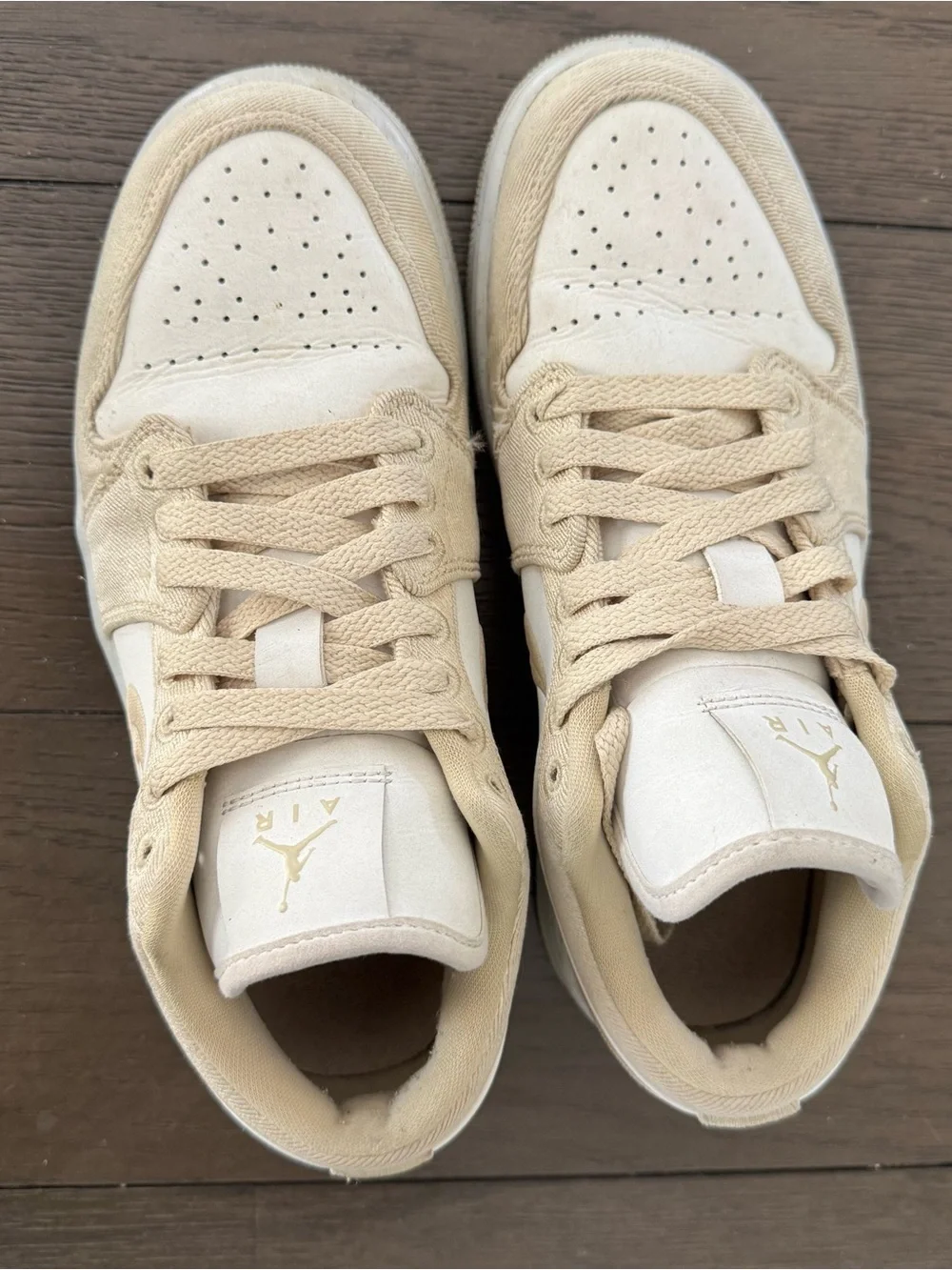 Nike gold pre use