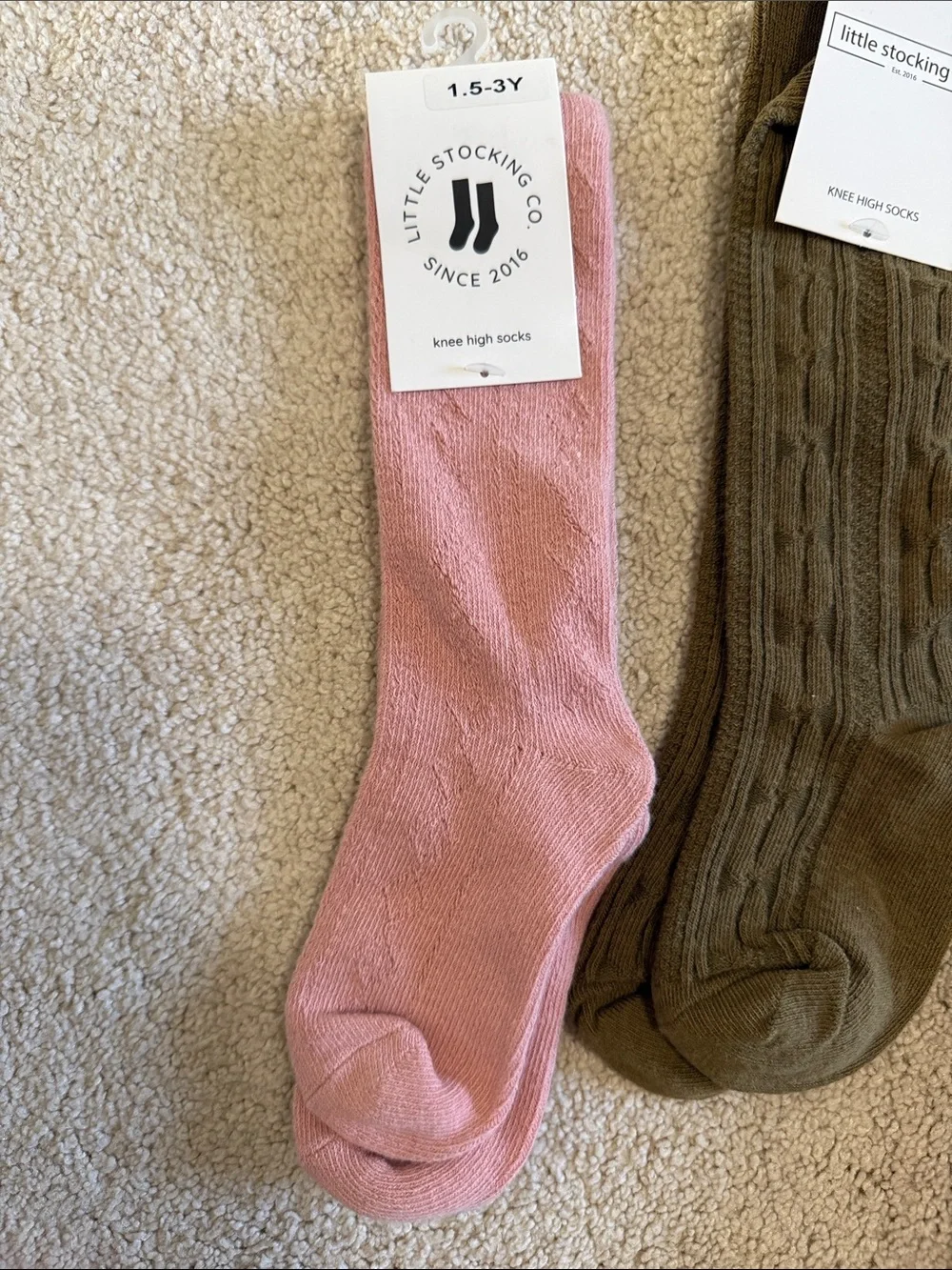 N/A knee highs