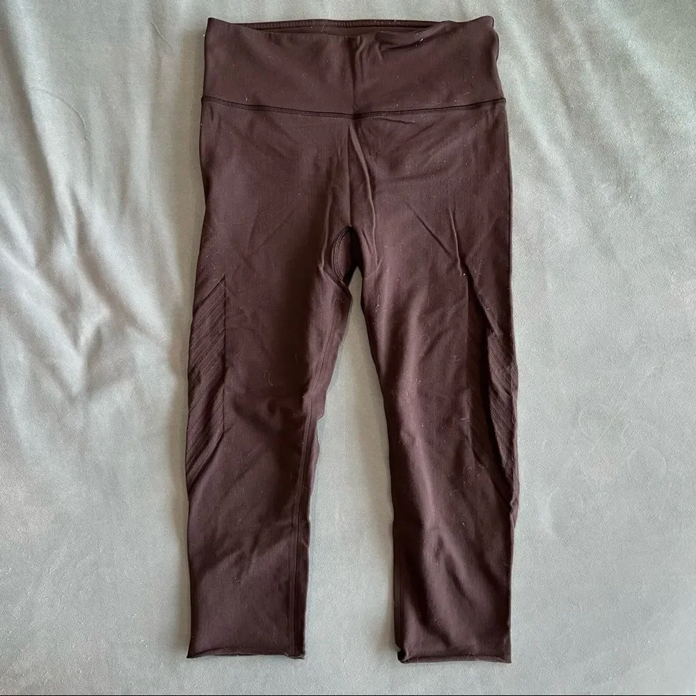 Lululemon Cropped Tights
