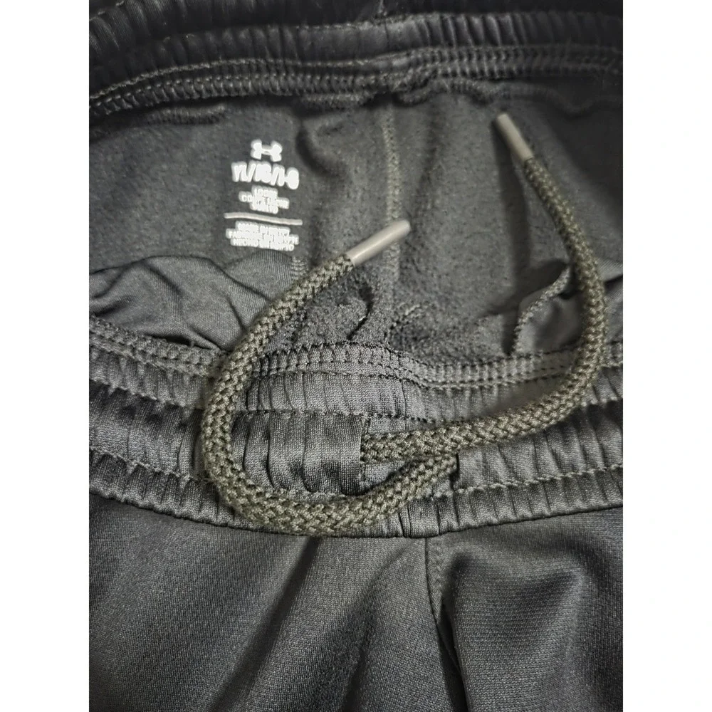 Under Armour Boys Black Fleece Joggers Loose Fit Athletic Pants Youth Large YL
