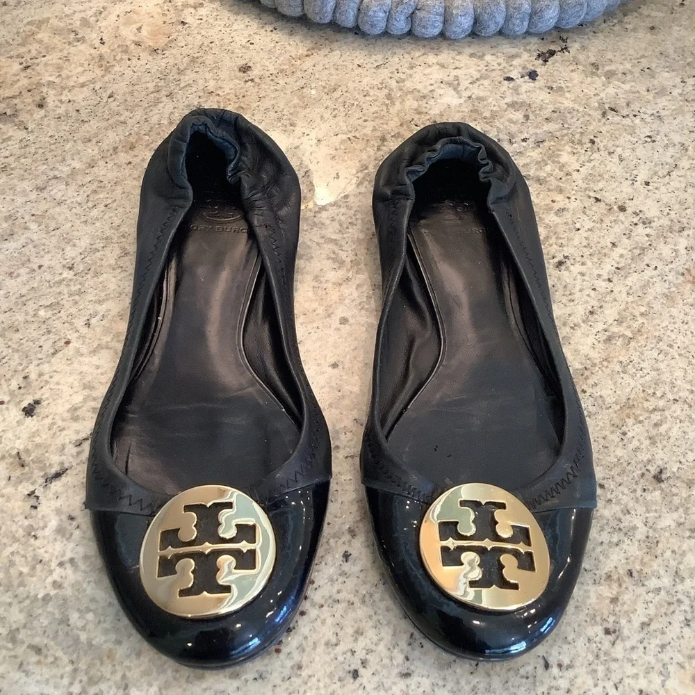 Tory Burch Black Leather Ballet Flats Size 8.5 Patent Toe