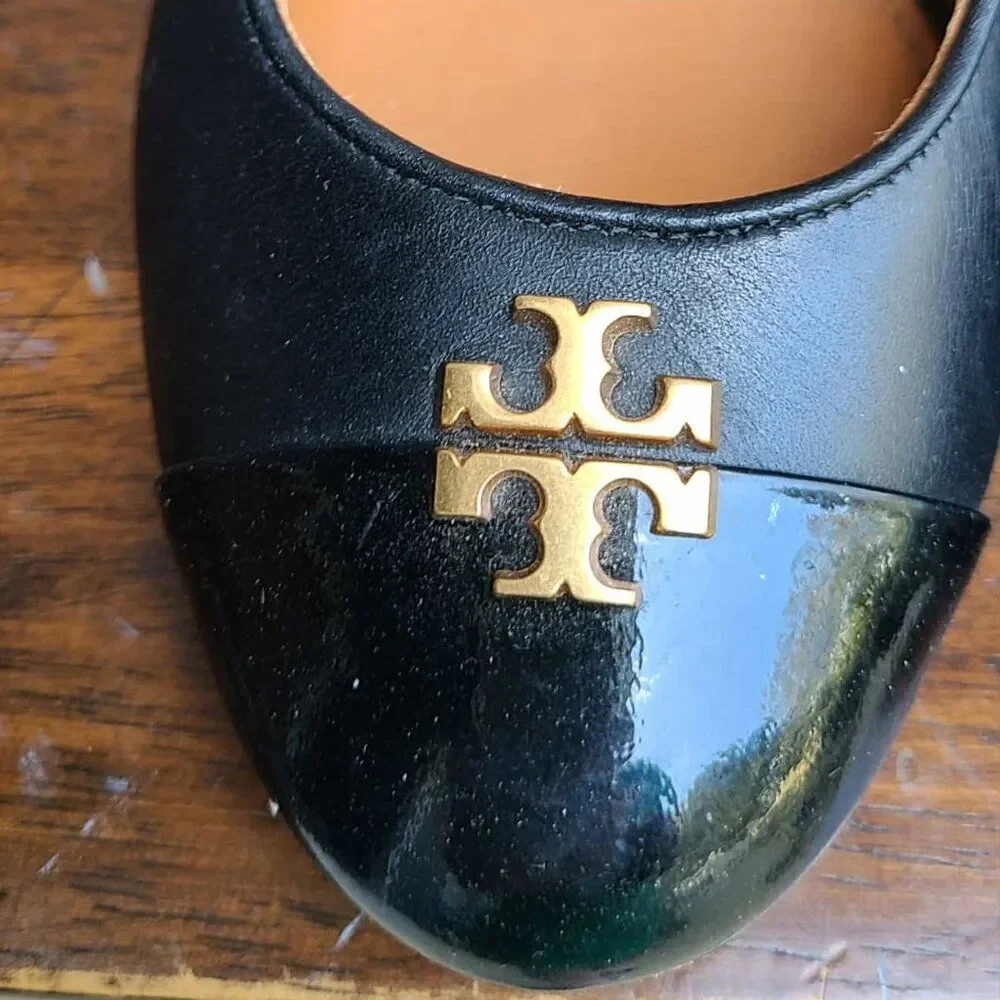 Tory Burch toe these