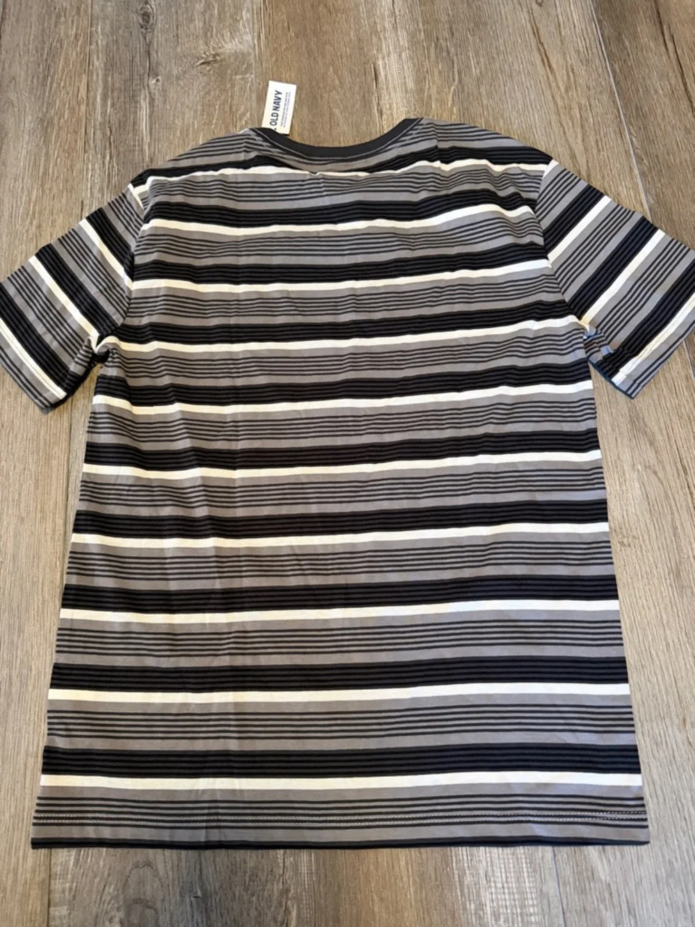 Bundle Old Navy Kids Short Sleeve Tee Trio