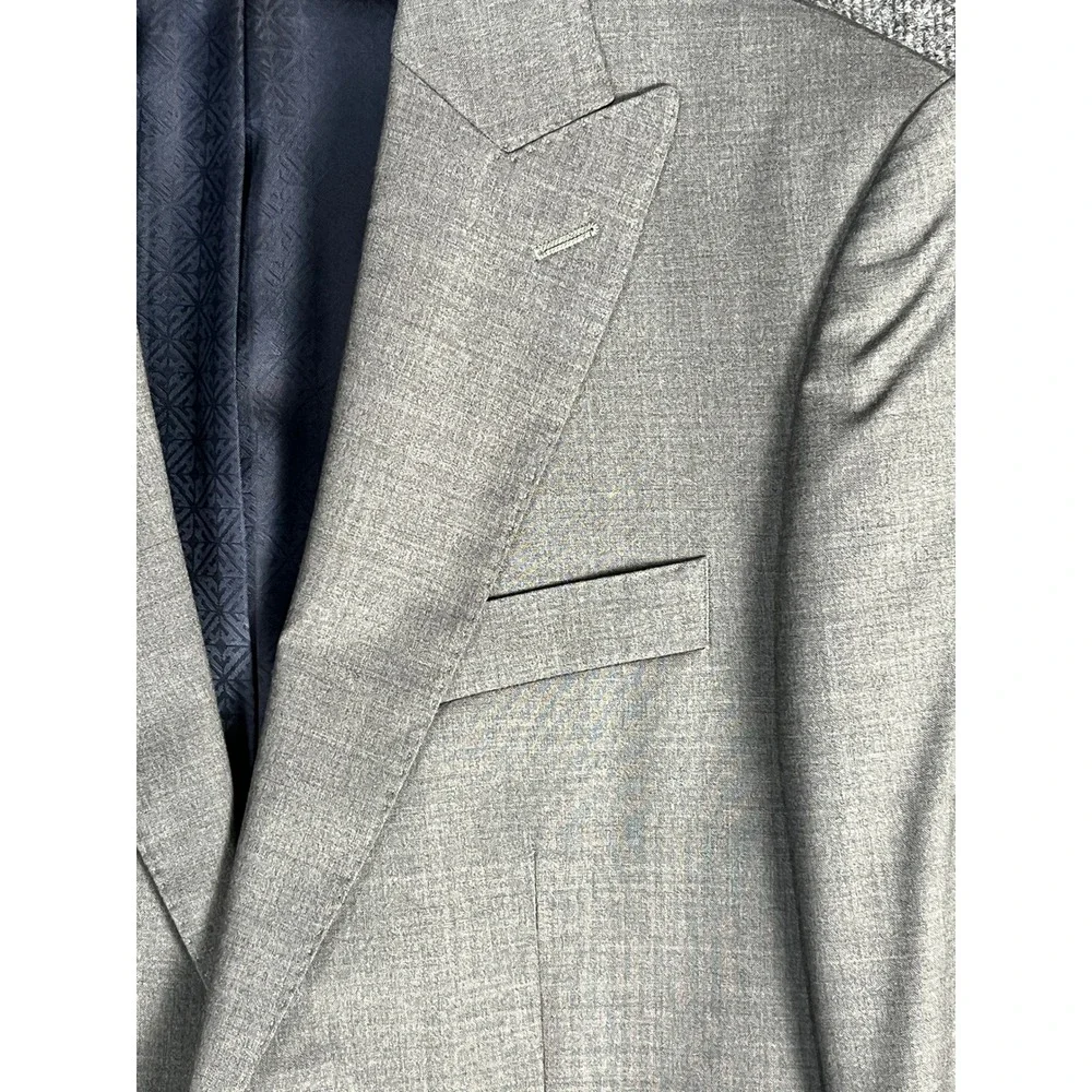 Hardy Amies discover timeless