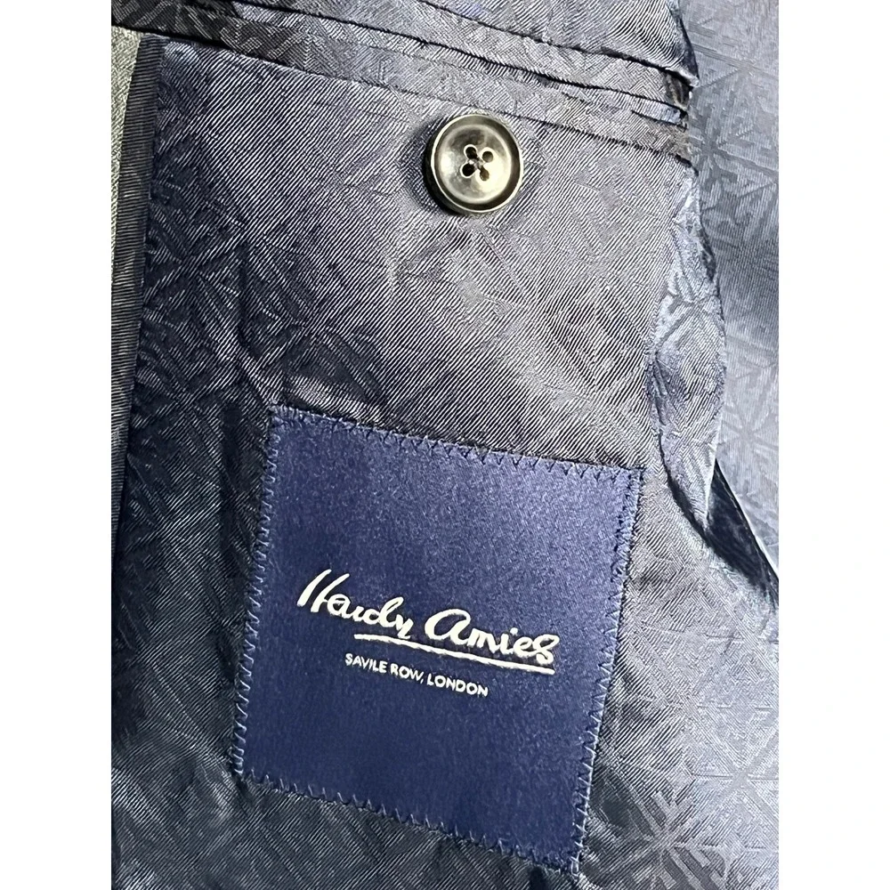 Hardy Amies discover timeless