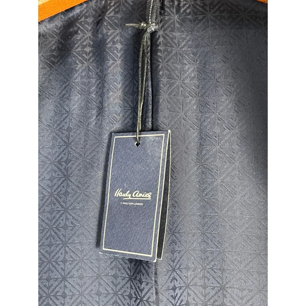 Hardy Amies discover timeless