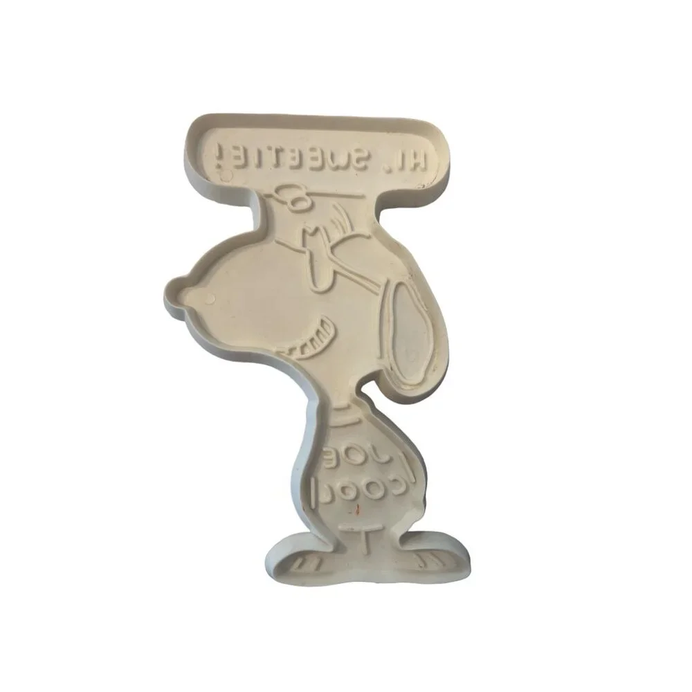 VTG 1958 Joe‎ Cool Snoopy Hallmark White Plastic Cookie Cutter, The Peanuts Gang