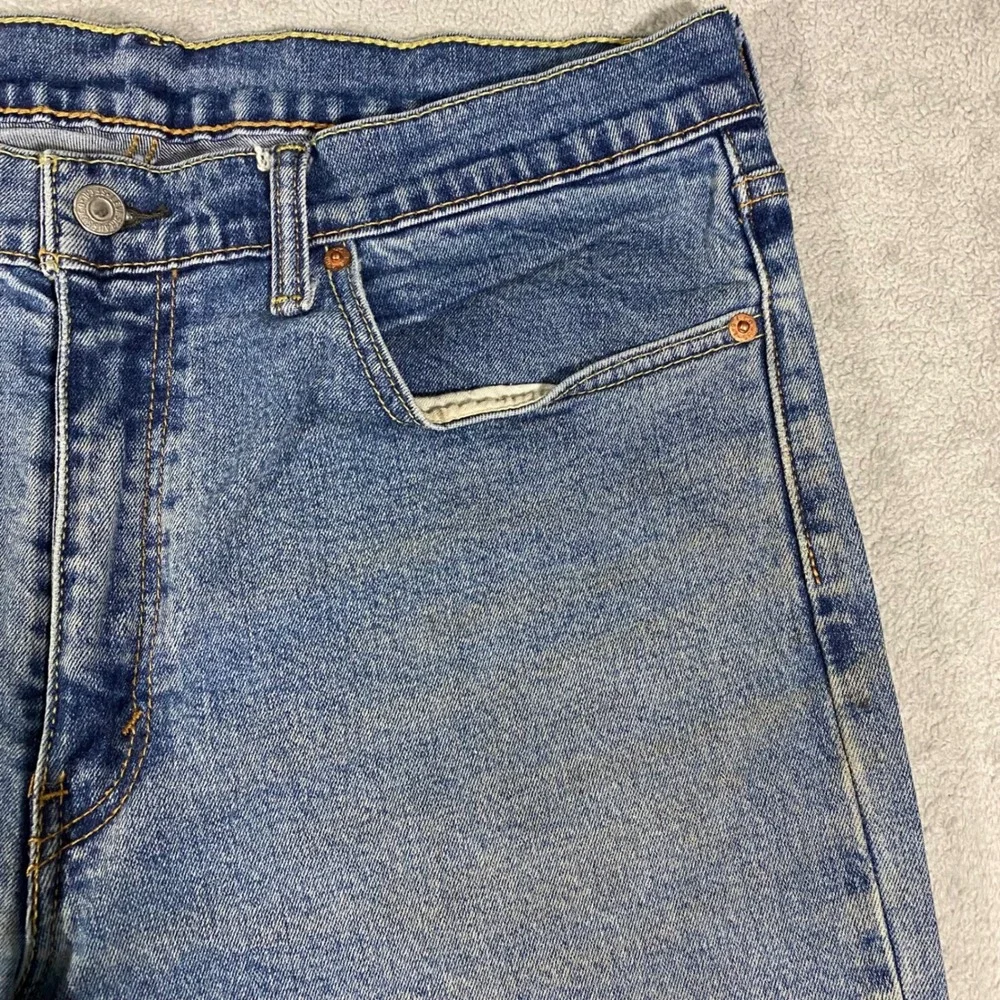 Levi's 514 Straight Fit Jeans Mens 36x30 Blue Medium Wash Denim Pants Distressed