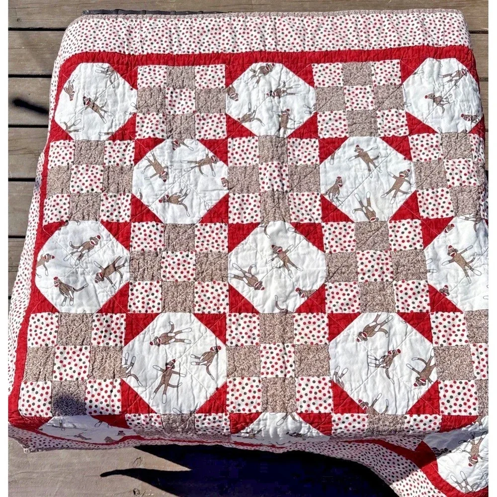 Handmade Sock Monkey/Polka‎ Dot, Square In Square Quilt 35