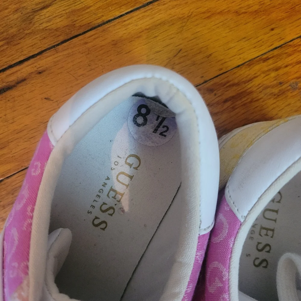 Y2K Guess Logo Patchwork' Sneakers‎ in Pink/Blue/Yellow EUC 90's Fashion Urban