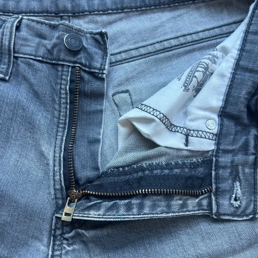 Levis ankle leather contemporary