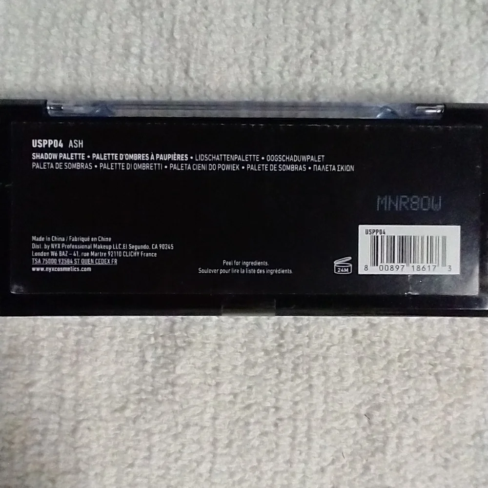 Nyx ultimate edit eyeshadow palette