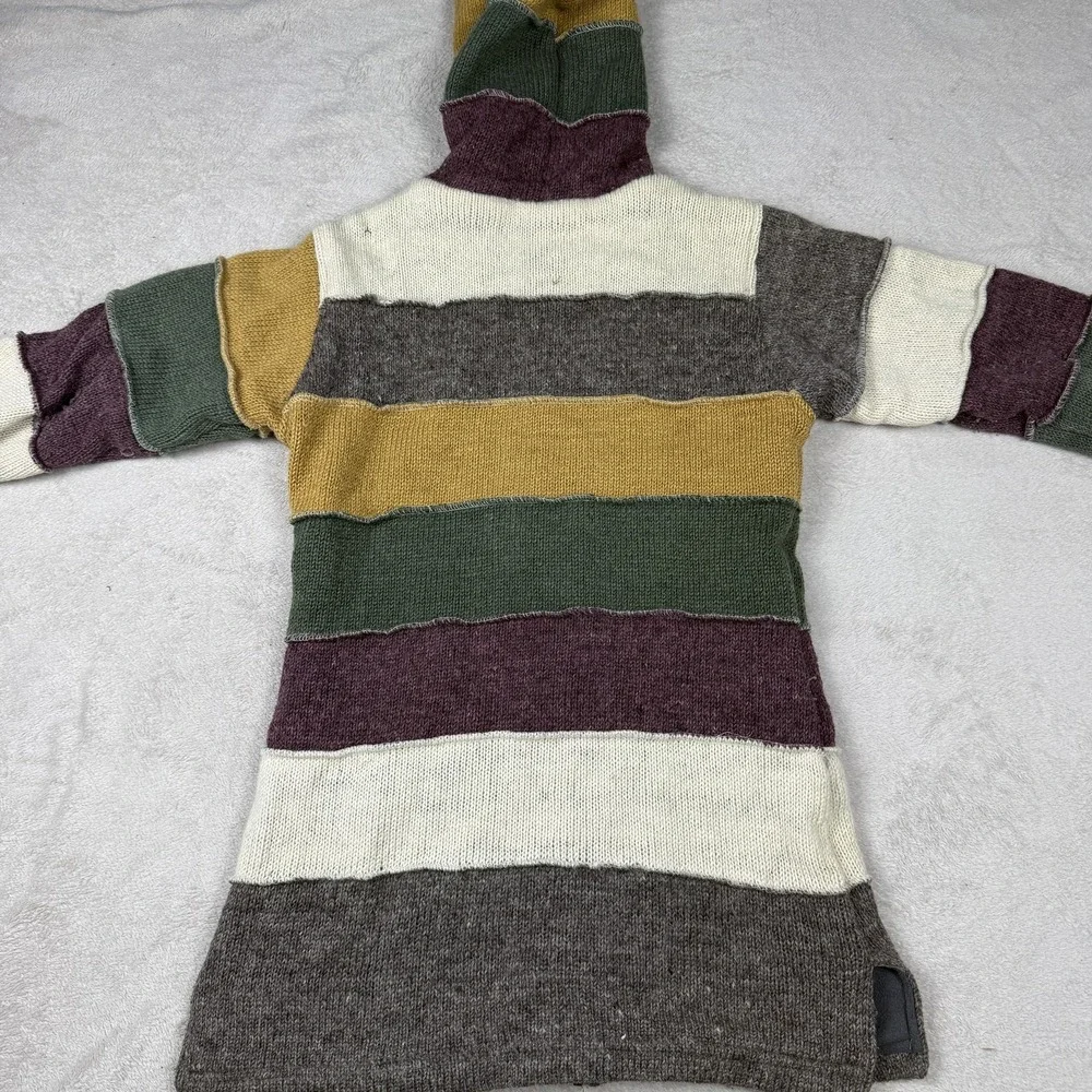 Laundromat womens hooded