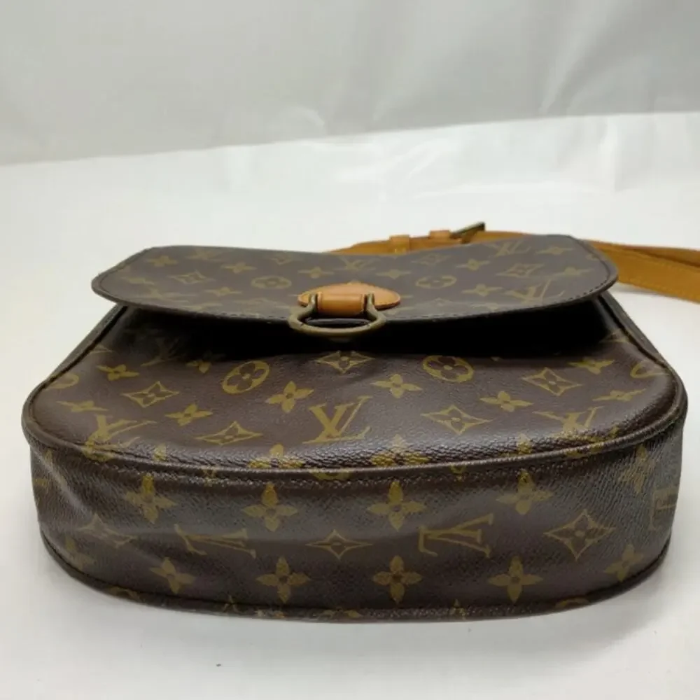 Louis Vuitton add touch