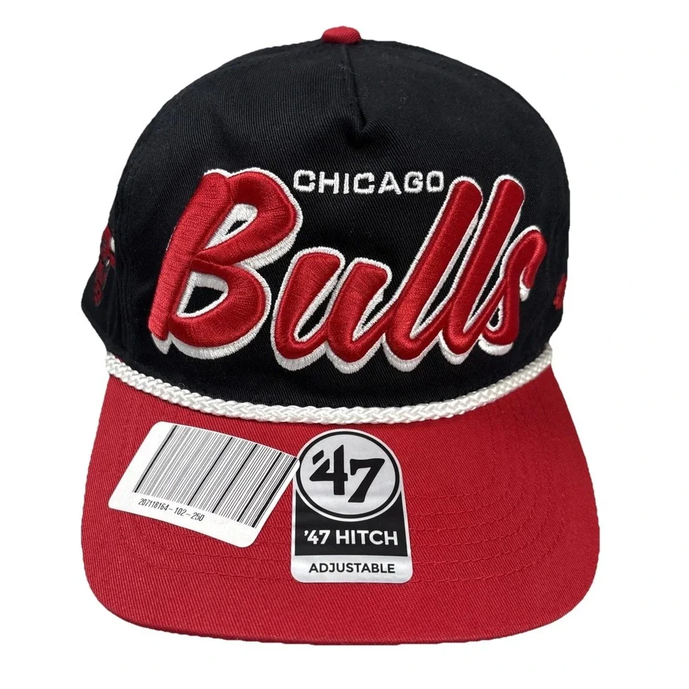 Chicago Bulls '47 Hitch Rope Script Adjustable Black / Red Snapback Hat NBA