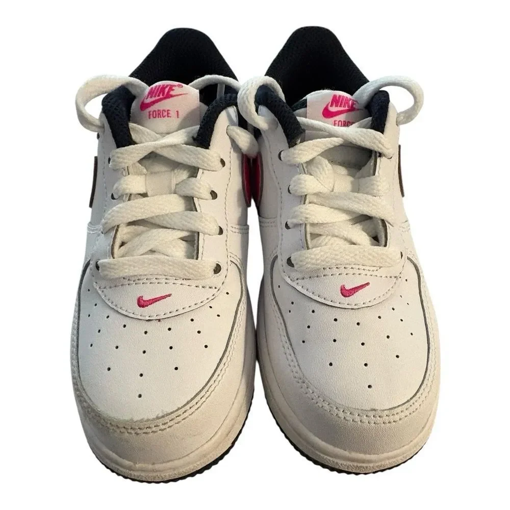 Nike classic sneakers