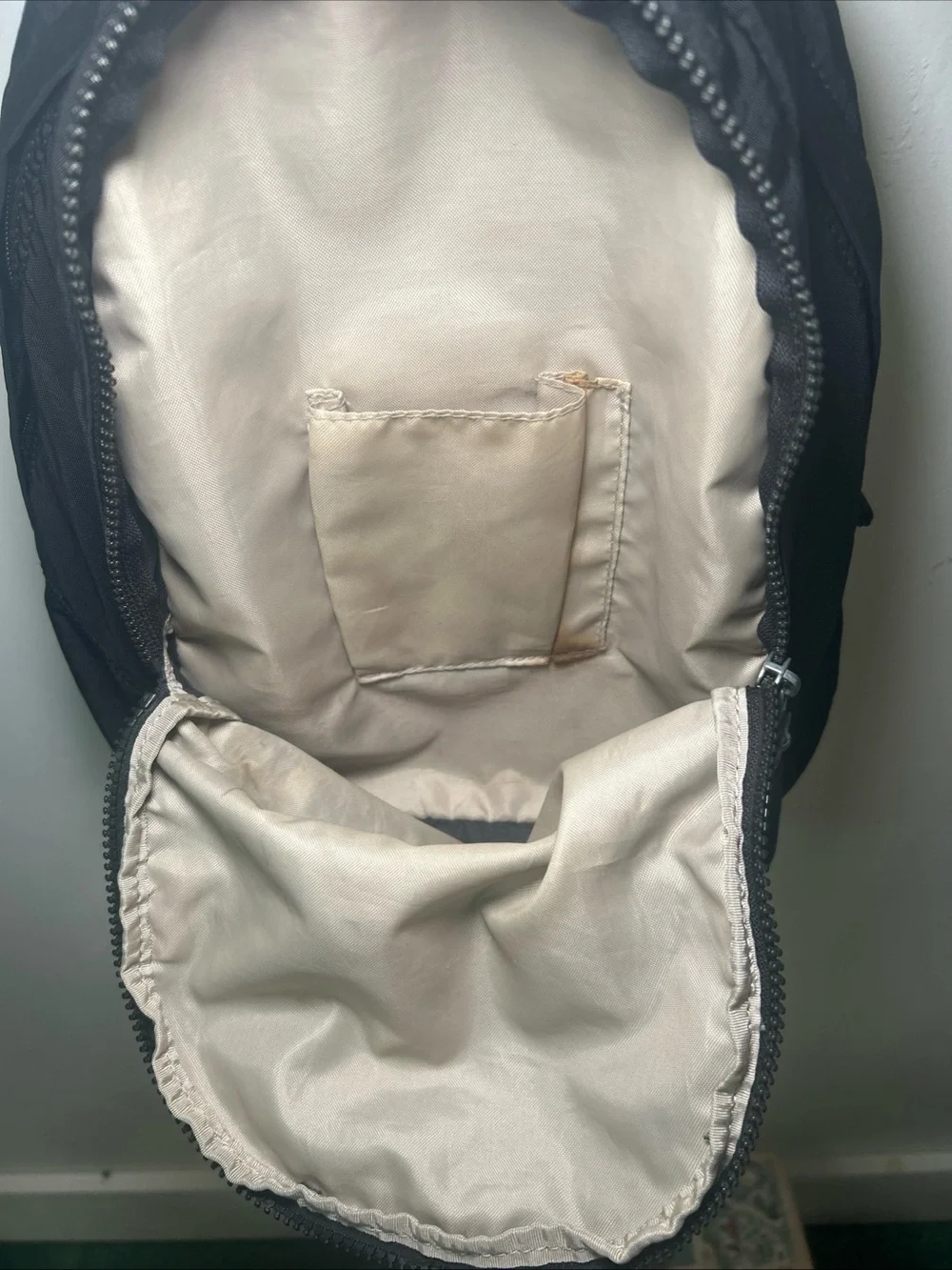 Kipling simple black