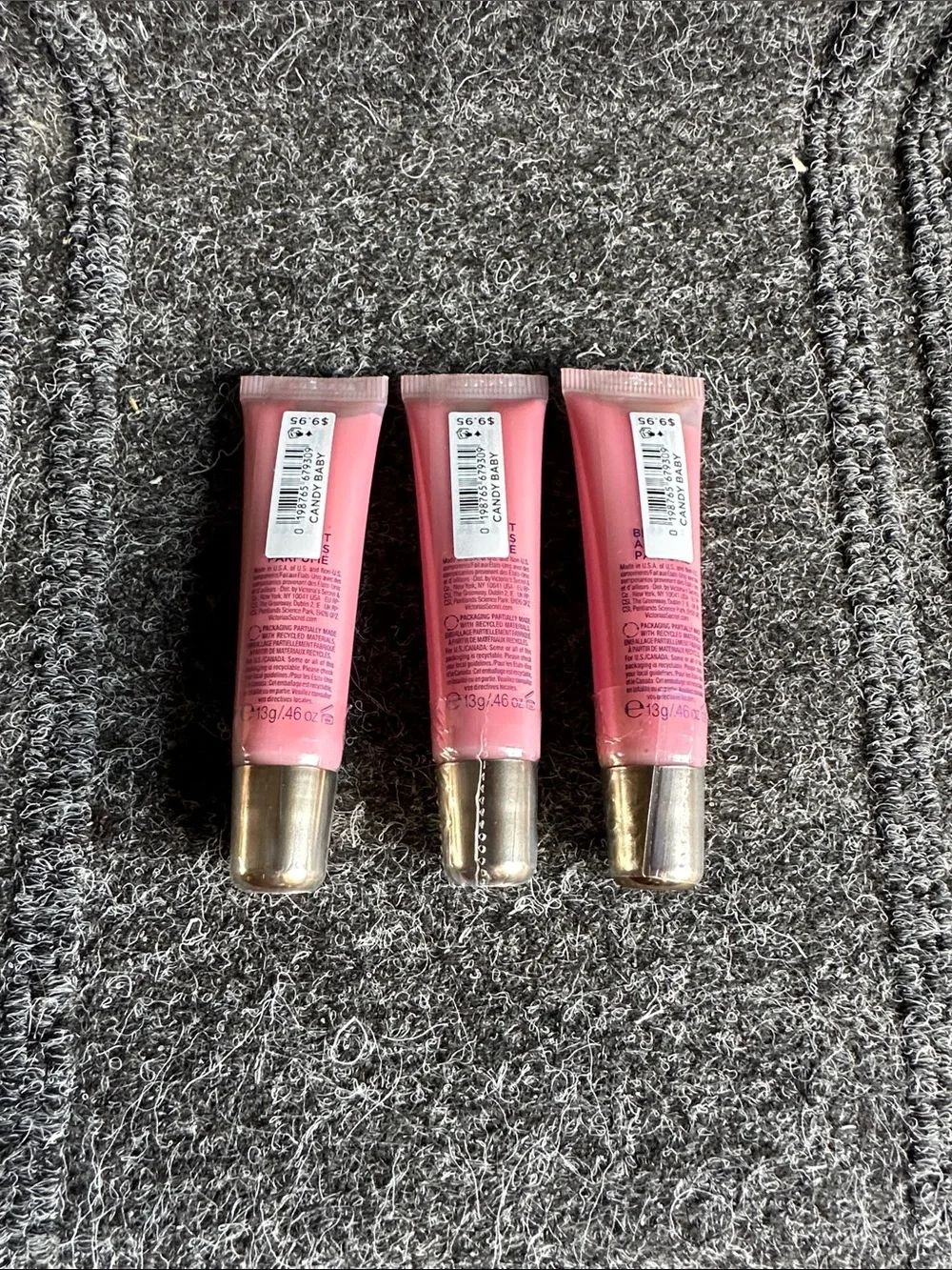 Victorias Secret cap lip sealed