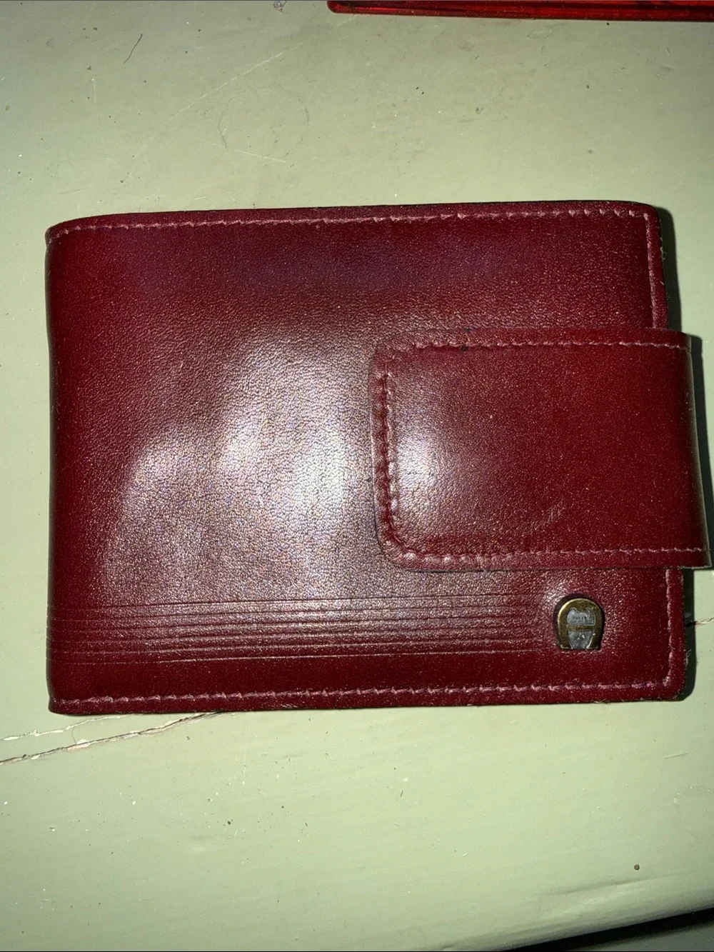 Etienne Aigner elegant structured