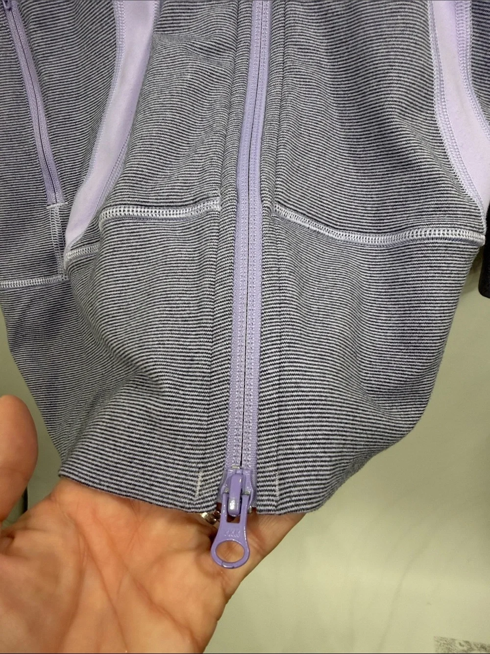 Lululemon Stride Full zip jacket purple stripes size 12