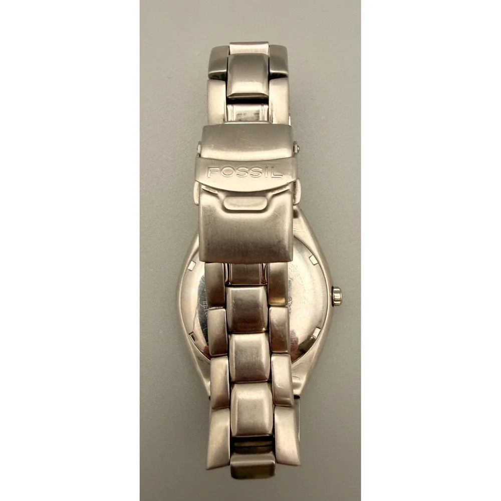Fossil over use quartz