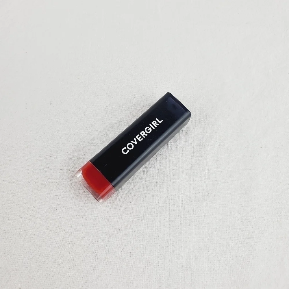 LAST ONE🔥 COVERGIRL demi matte lipstick 450 Worthy