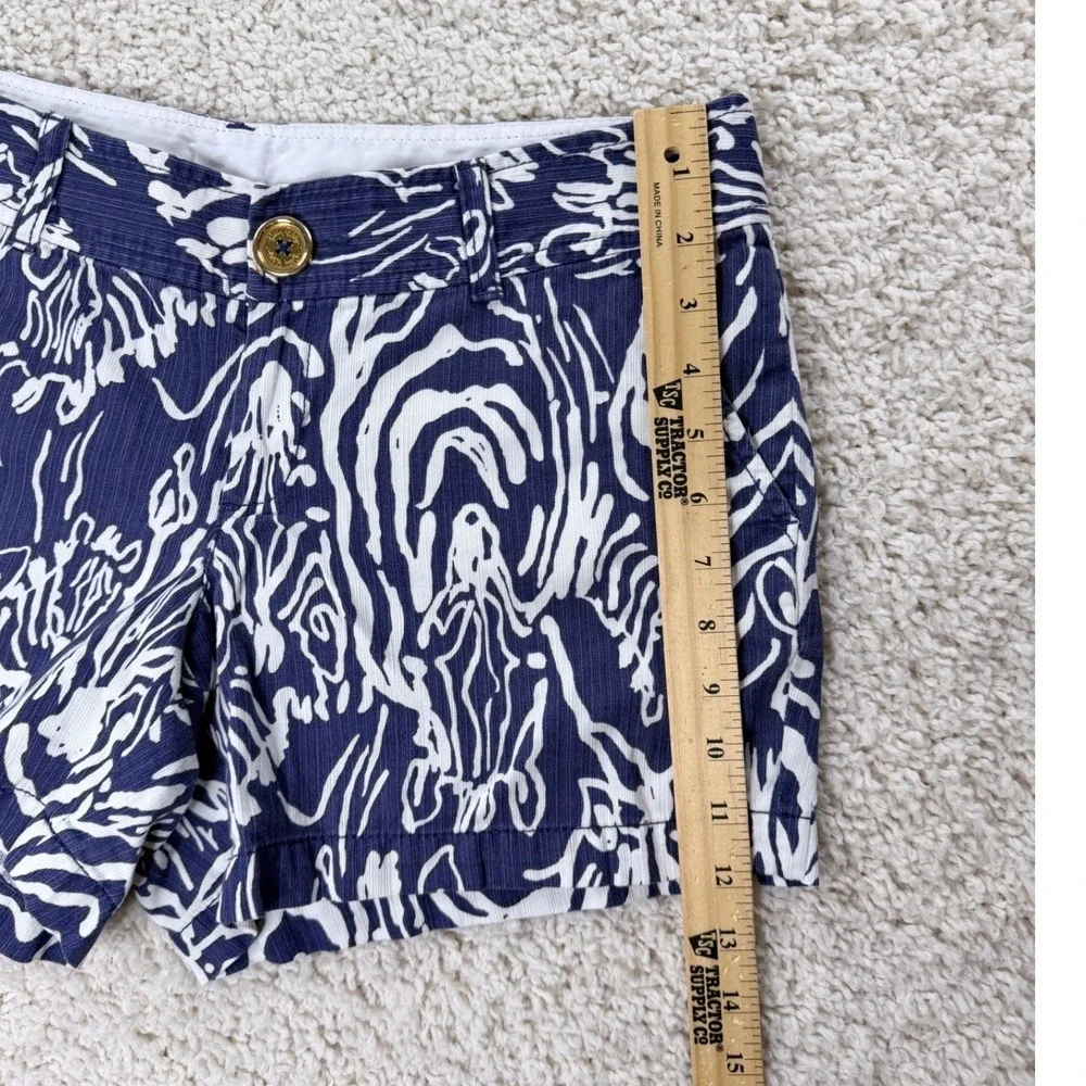 Lilly Pulitzer Callahan Shorts Women 8 Blue Zebra Print Preppy Chino