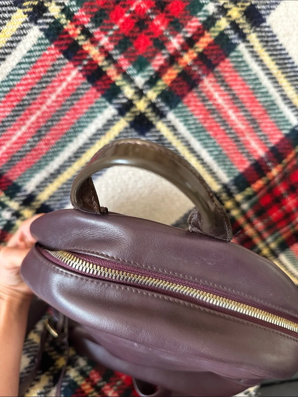 WANT Les Essentiels sleek leather