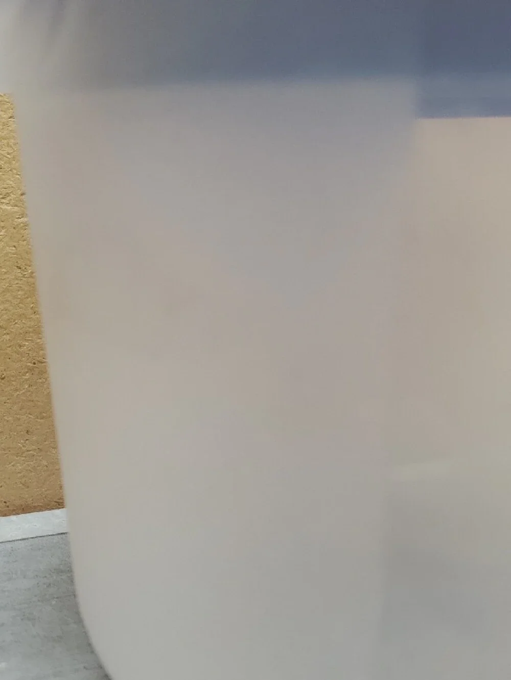 Tupperware blue cover