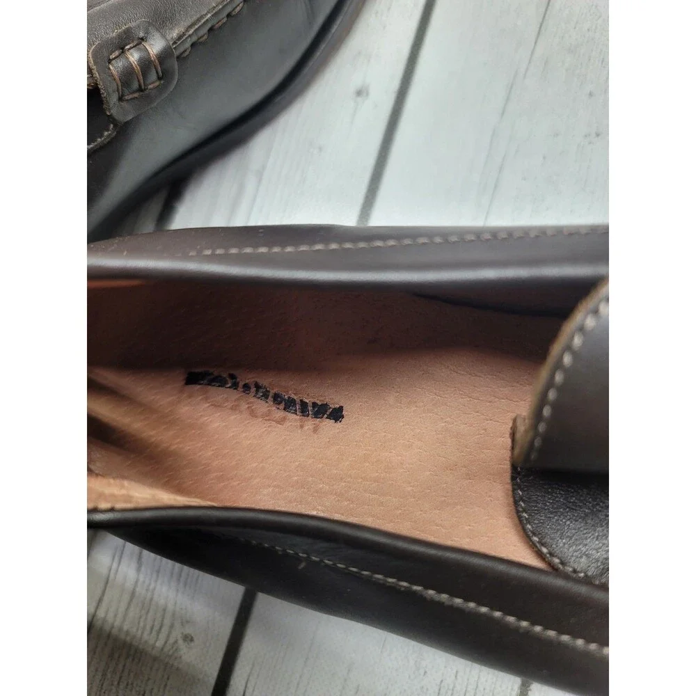 J. Crew holes closure